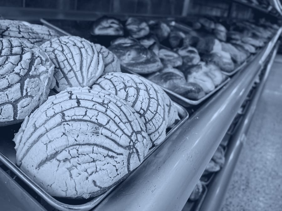 Panadería de barrio — uno de los rubros de pyme que acompañamos